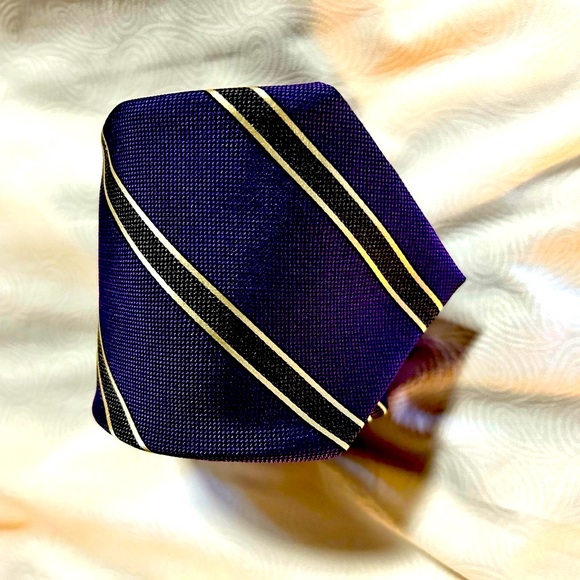 J. Hilburn Silk Tie - Picture 3 of 3